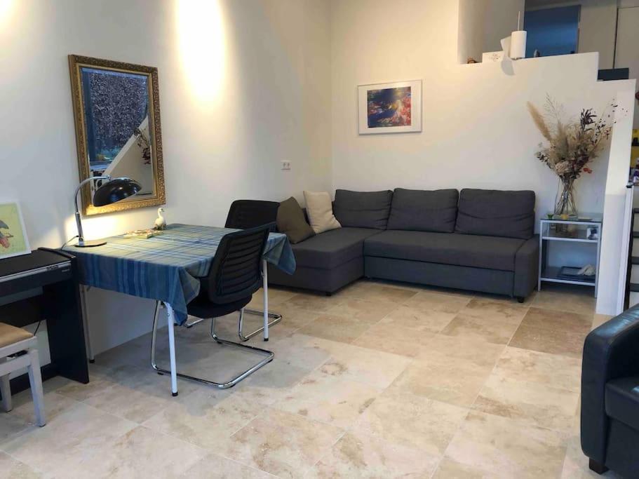 Prachtig Guesthouse Aan Het Water Алмере Екстериор снимка
